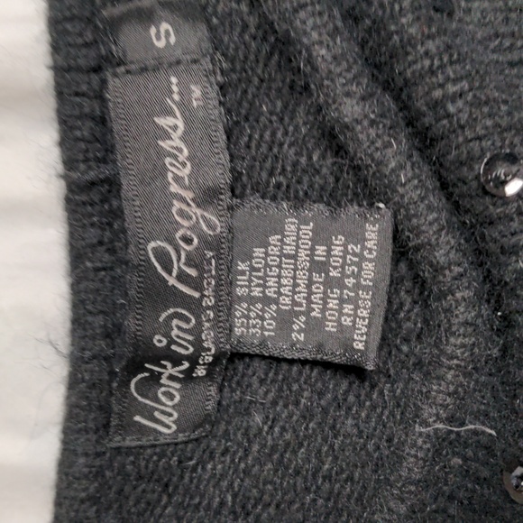 Vintage 90s Black Angora Silk Wool Floral Embroidered Whimsygoth Sweater Size S - Picture 4 of 5